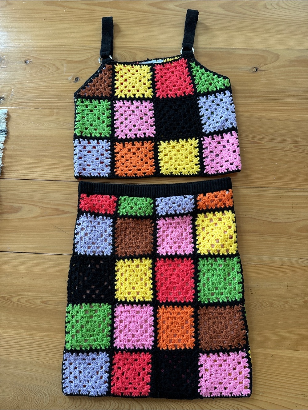 The Ragged Priest Patchwork Colorblock Crochet Set - Picture 3 of 10